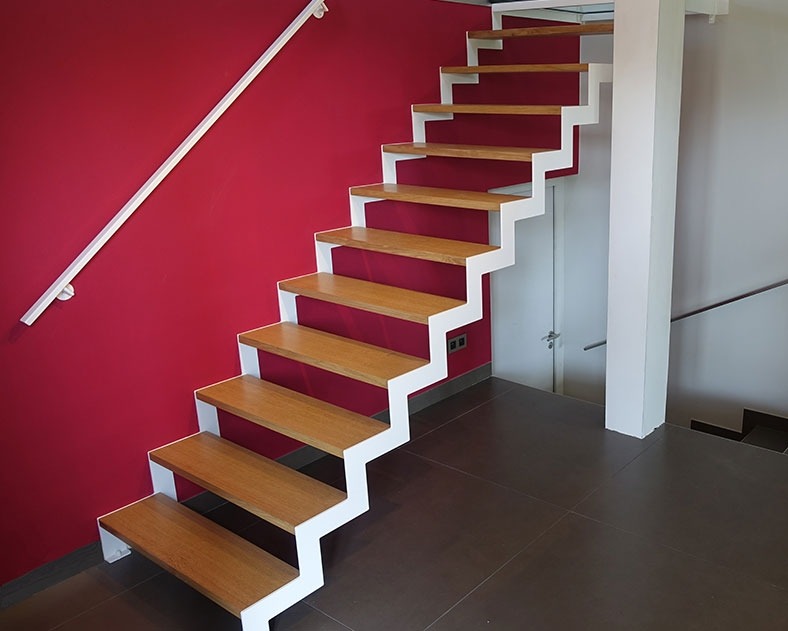 escalier blanc double crémaillère marches chêne