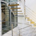 escalier-blanc-crémaillère-5