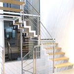 escalier-blanc-crémaillère-8