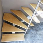 escalier-inox-et-marches-chêne-3