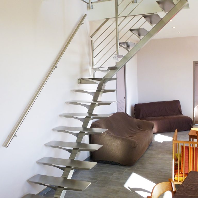 Escalier quart-tournant inox brossé